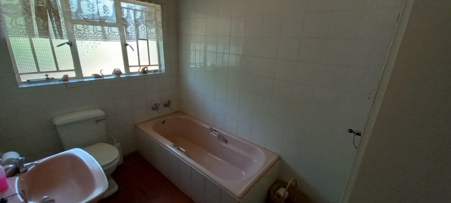 3 Bedroom Property for Sale in Rustenburg Rural North West